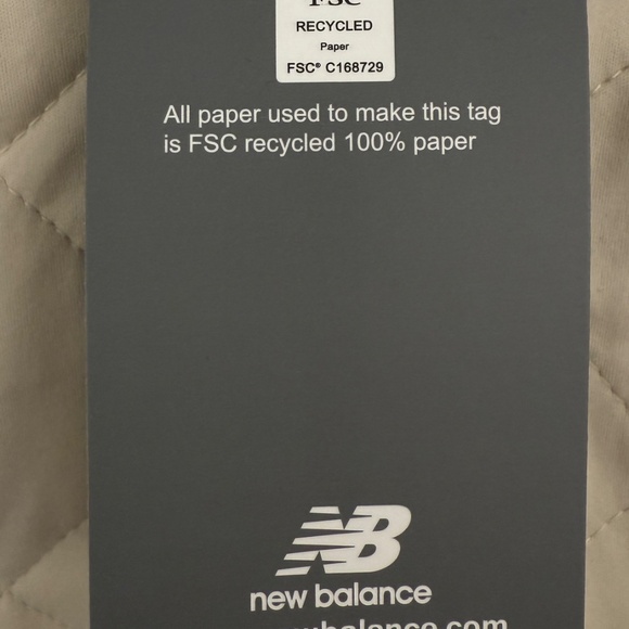 New Balance Sz Large Quilted Fleece Running Jacket Hooded Zip Side Pockets - Picture 7 of 11